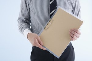 选择随机森林最关键的一个问题